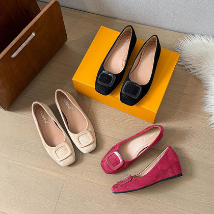 TAOMENGSI Women's Round-Toe Buckle Suede Flats product photo