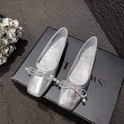 Women's Pearl-Bow Soft-Sole Ballet Flats – product view 1