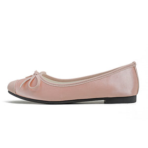 TAOMENGSI Women's Square-Toe Bow Chunky Heel Pumps front angle view