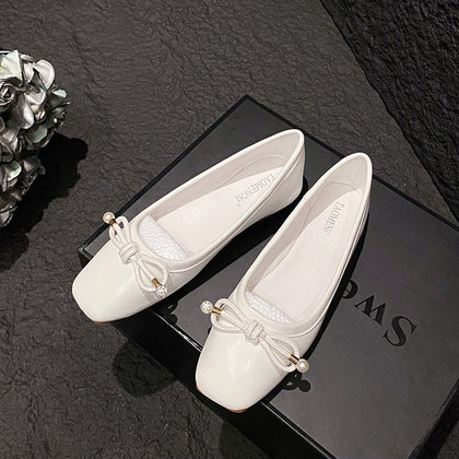 Milky White Women's Pearl-Bow Soft-Sole Ballet Flats – product view 6