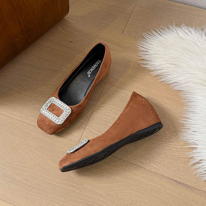 TAOMENGSI Women's Suede Pumps with Crystal Buckle style detail view