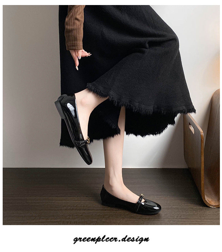 Damen-Pendler-Ballerinas mit runder Spitze und Lackriemen Detailbild 10
